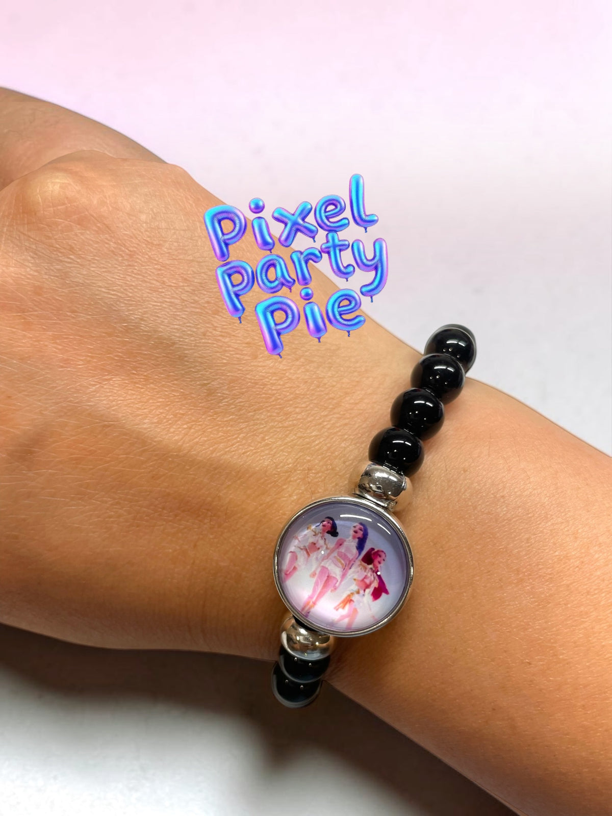 Huntrix bracelet white