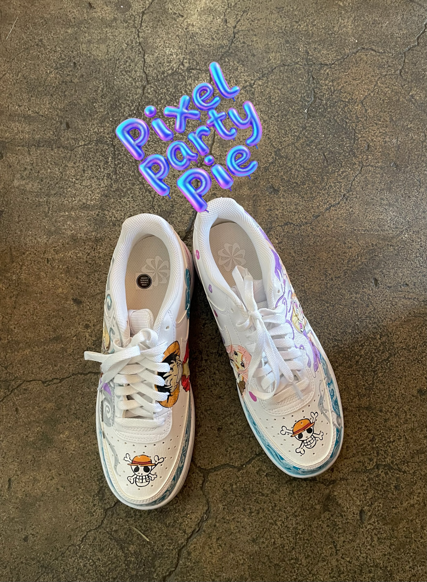 Nike Size 8 x One Piece Luffy 5th Gear