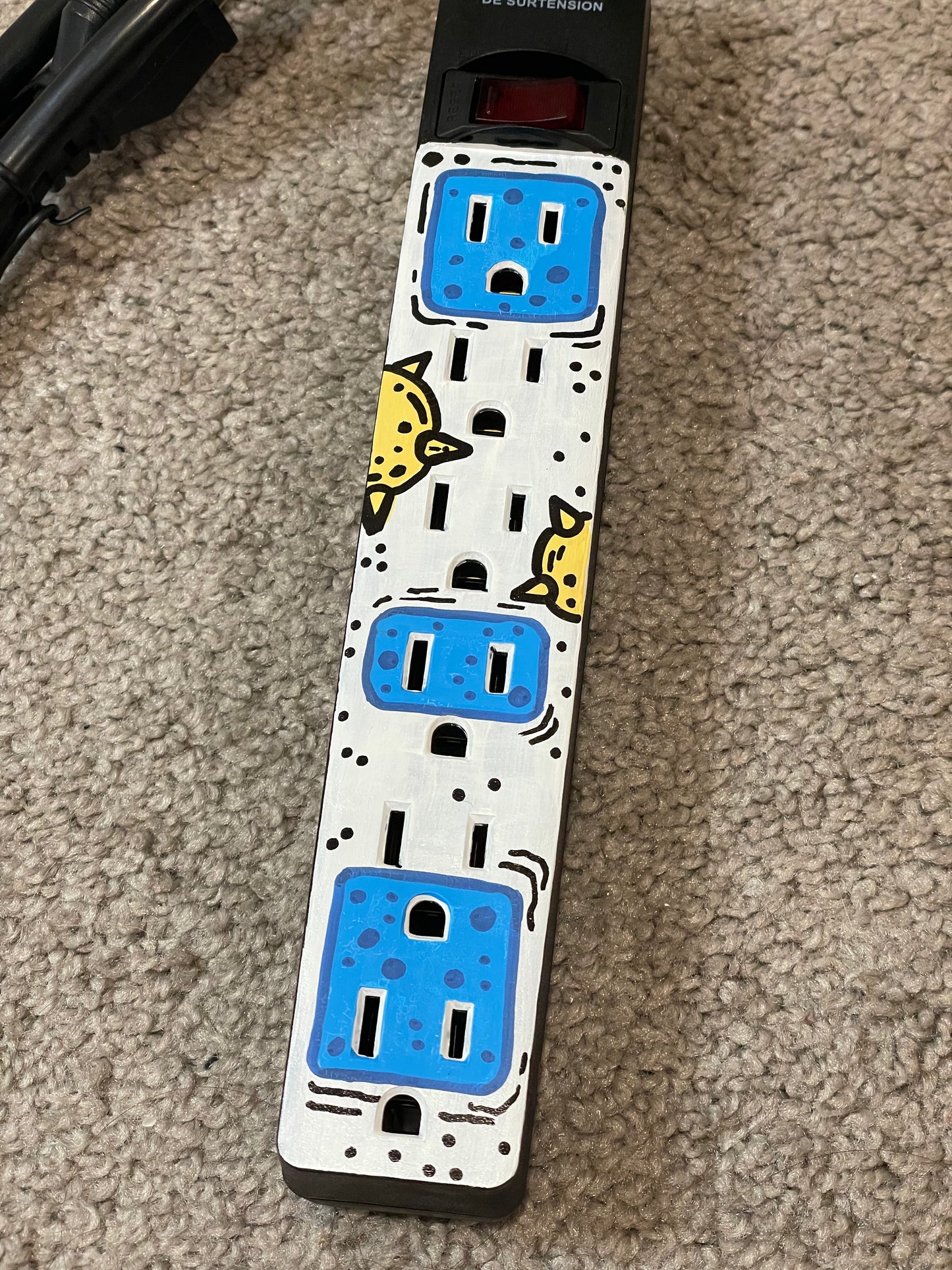6-outlet surge protector with 2.5-foot cord